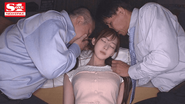 SSIS-825_Em người yêu đáng thương bị đồng nghiệp chuốc thuốc ngủ - fbfdazgn.sbs