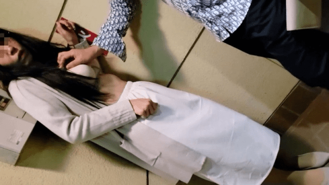 FC2_PPV_4584769 - Cô gái phải lấy thân trả nợ vì bị người tình phản bội - fbfdazgn.sbs