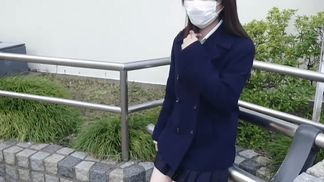 FC2_PPV_4582297 - Em nữ sinh cấp 3 làm tôi không thể kiềm chế - fbfdazgn.sbs